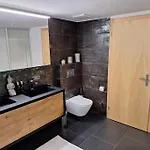 Luxury In With Stunning Views Laax