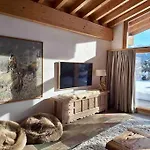 Luxury In With Stunning Views Chalet *