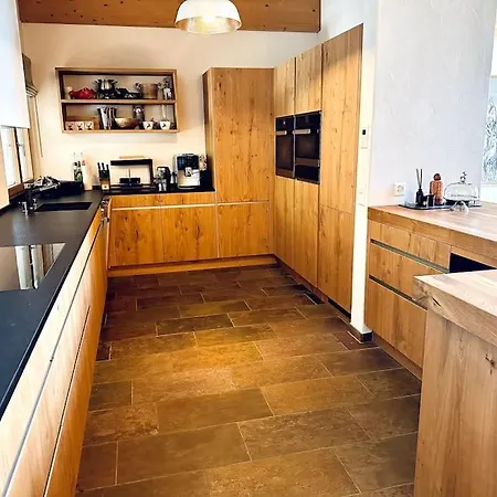 Luxury In With Stunning Views لاكس