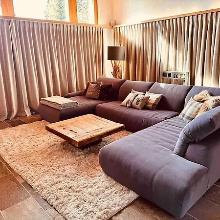 Luxury In With Stunning Views *