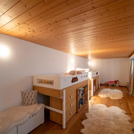 Chalet Luxury In With Stunning Views Laax