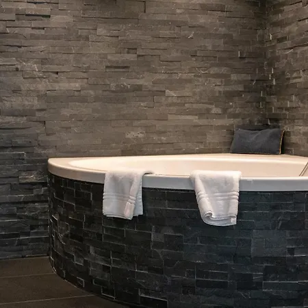 Chalet Luxury In With Stunning Views