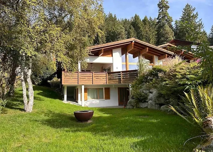 Luxury In With Stunning Views Σαλέ