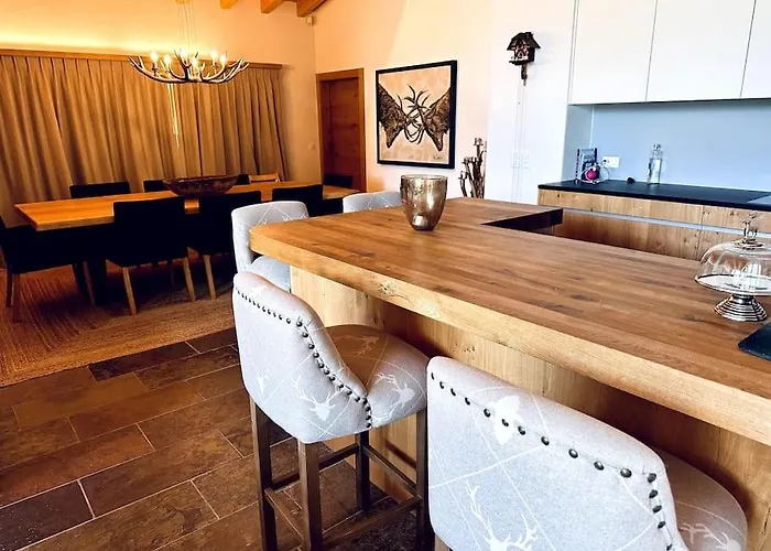 Luxury In With Stunning Views Chalé