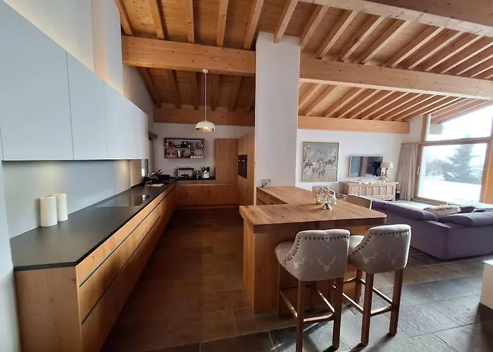 Luxury In With Stunning Views Σαλέ Laax