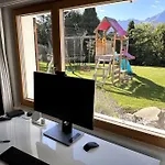 Luxury In With Stunning Views 샬레